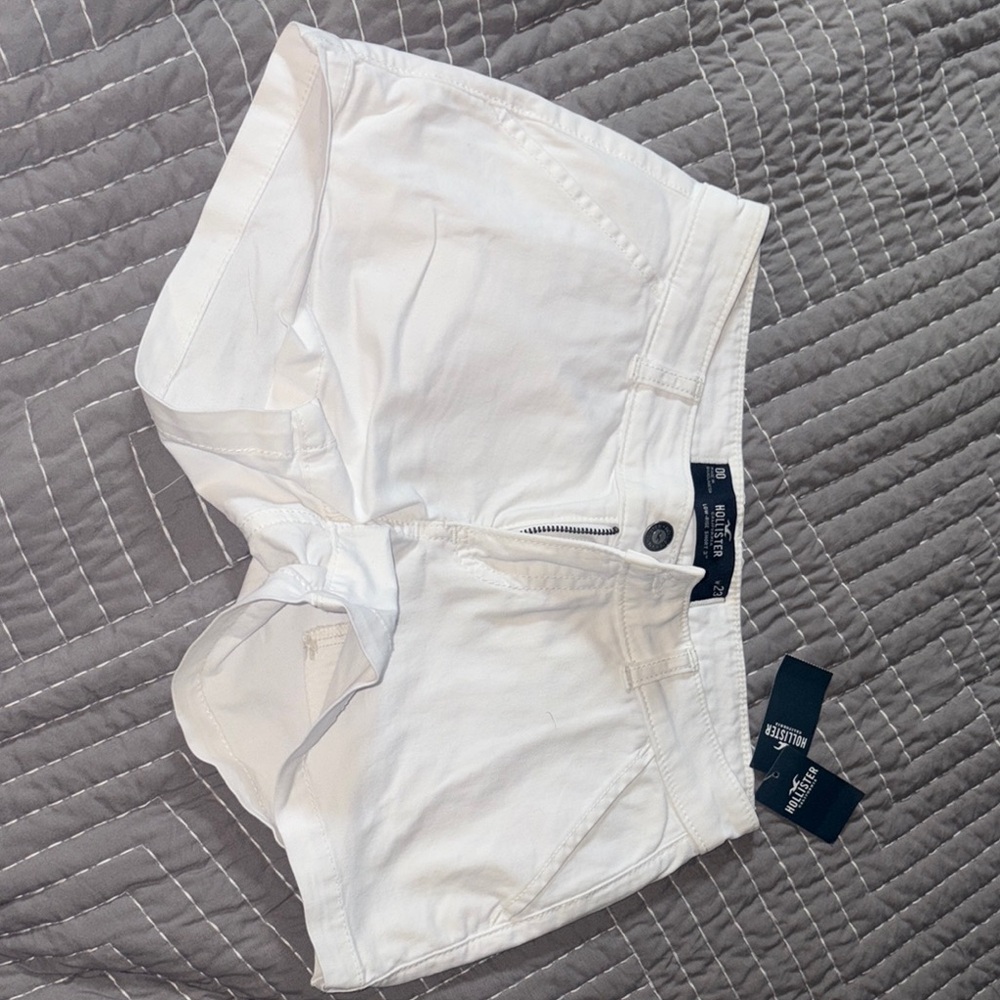 Hollister Women's White Shorts